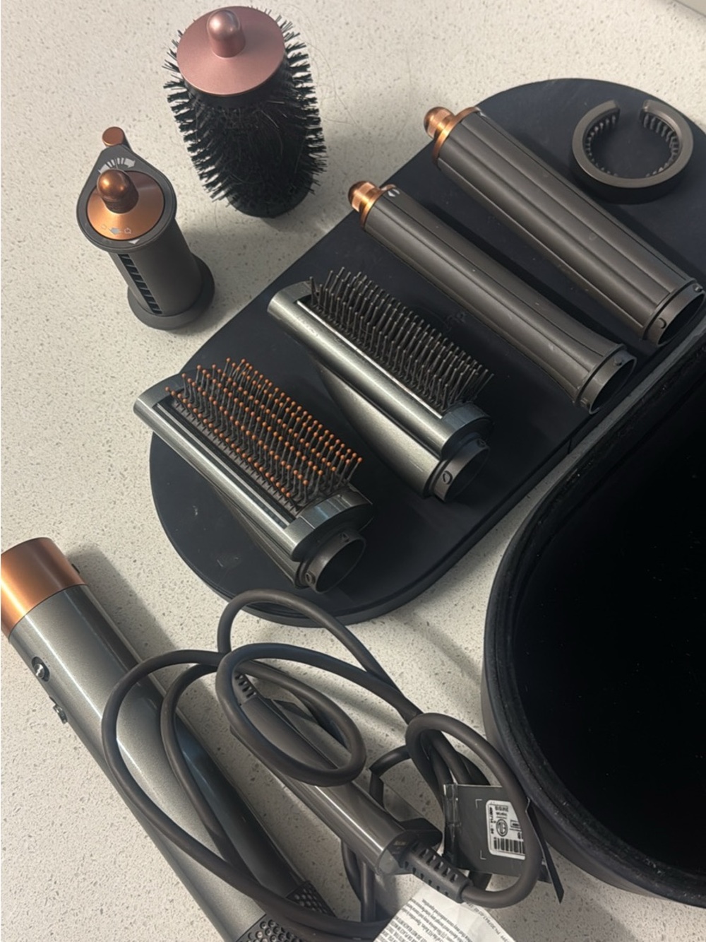 Dyson Airwrap w/ Case & Attachments